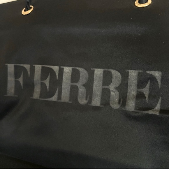 Gianfranco Ferre authentic black tote, shoulder bag - Picture 4 of 14